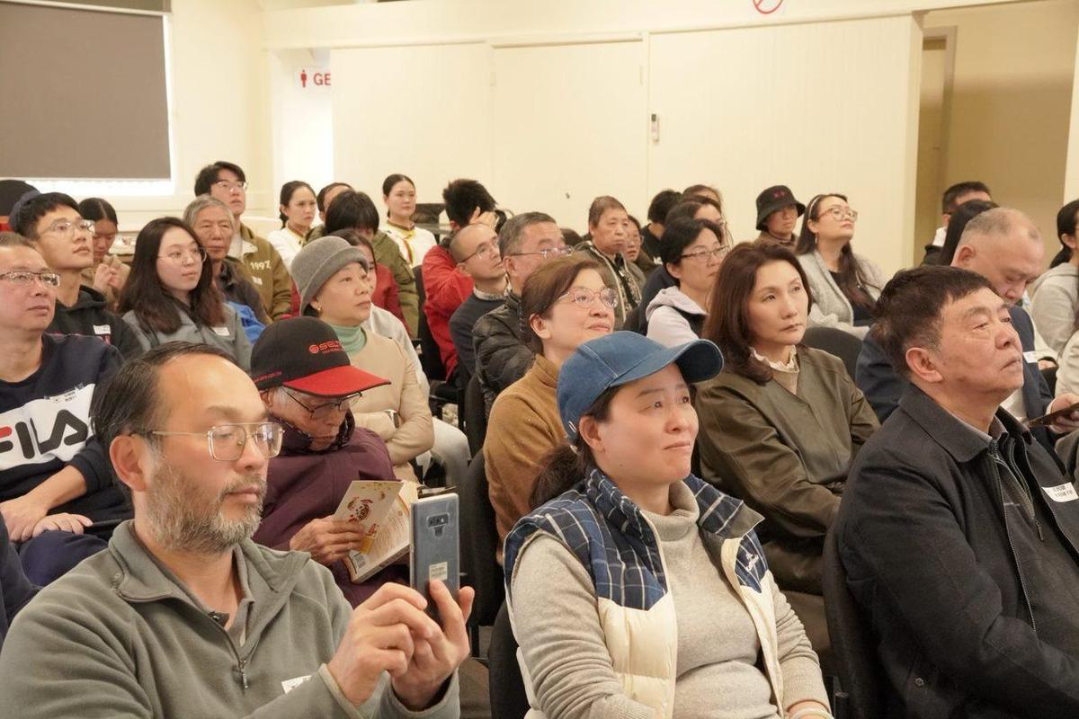 花好月圆庆中秋 扬帆起航谱新篇 —— 校友会年会暨正式成立会议现场照片 2