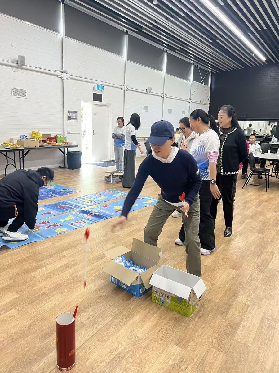 第三届校友会年会暨中秋联谊会圆满举行现场照片 32