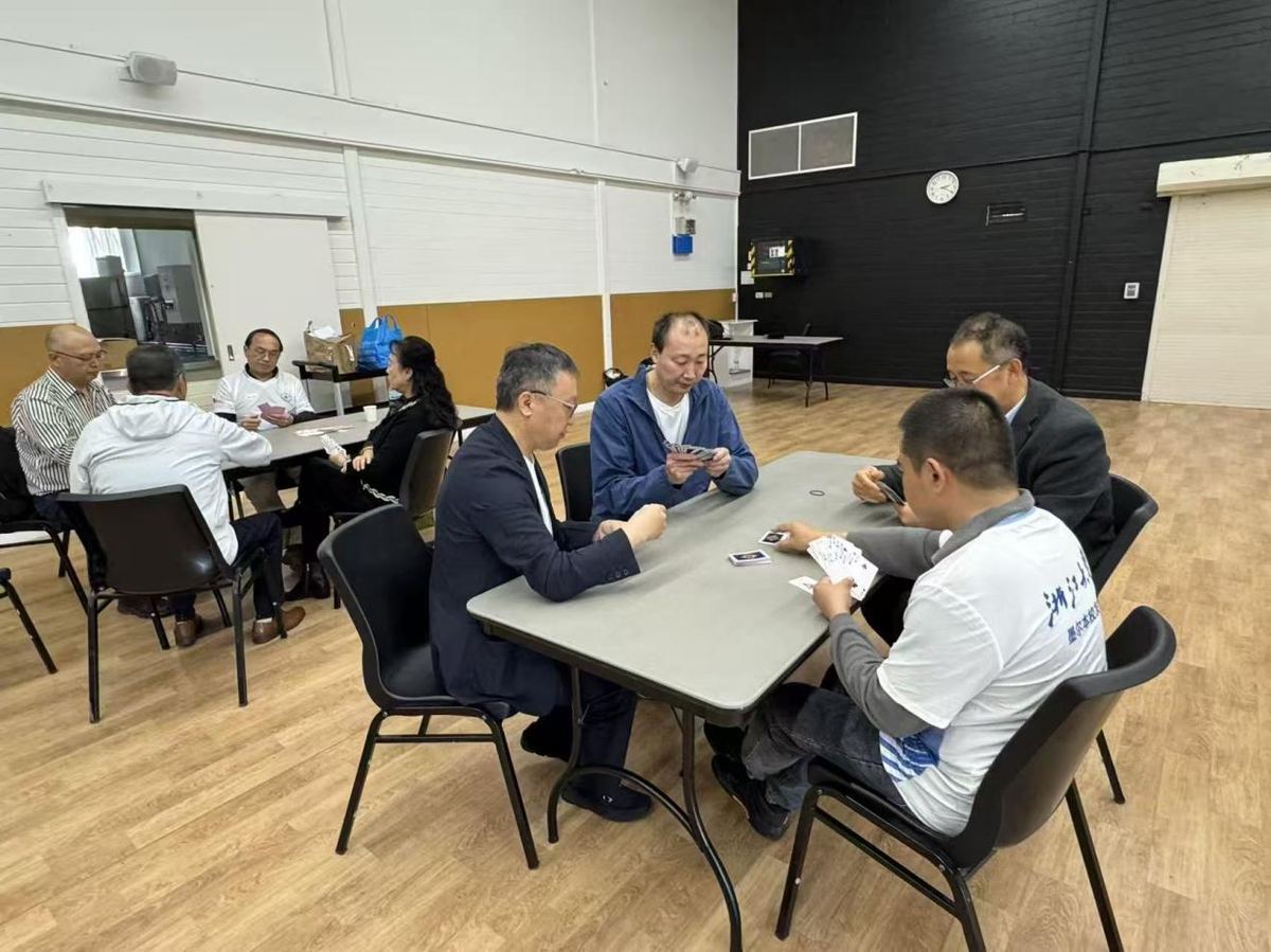 第三届校友会年会暨中秋联谊会圆满举行现场照片 42